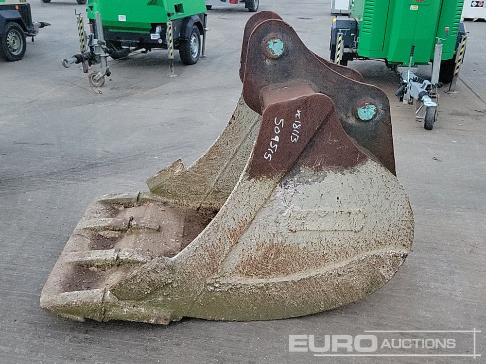 Miller 42" Digging Bucket 80mm Pin to suit 20 Ton Excavator - Bucket: picture 2 Miller 42" Digging Bucket 80mm Pin to suit 20 Ton Excavator - Bucket: picture 2