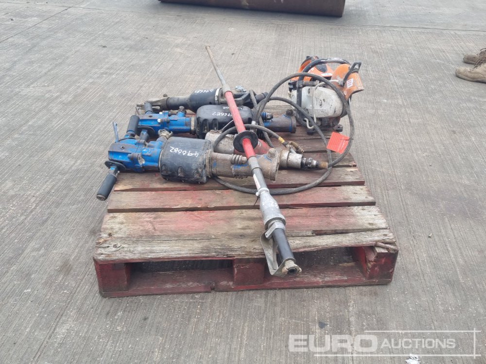 Stihl TS410 Petrol Quick Cut Saw, Pneumatic Hand Held Breaker (4 of), Pneumatic Concrete Poker, Hycon Hydraulic Core Drill - Asphalt machine: picture 5 Stihl TS410 Petrol Quick Cut Saw, Pneumatic Hand Held Breaker (4 of), Pneumatic Concrete Poker, Hycon Hydraulic Core Drill - Asphalt machine: picture 5