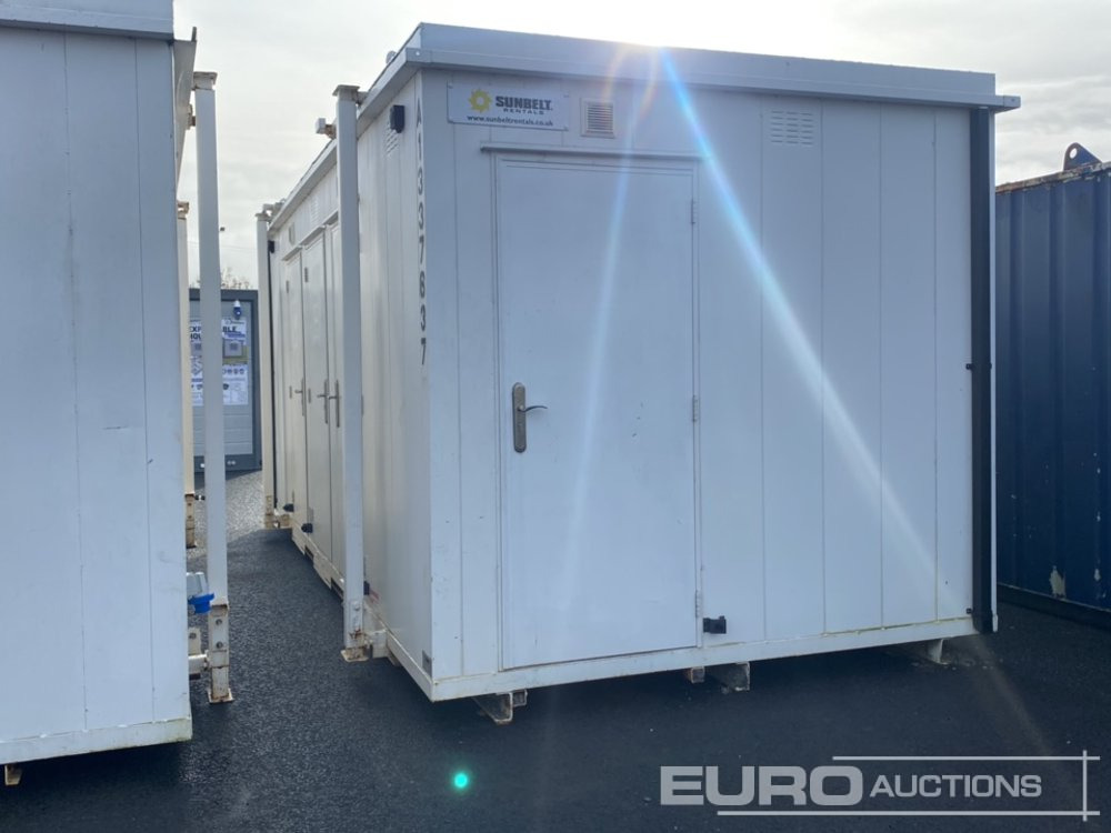 Thurston 20' x 9' Toilet Block (No Keys) (Cannot Be Reconsigned) - Shipping container: picture 2 Thurston 20' x 9' Toilet Block (No Keys) (Cannot Be Reconsigned) - Shipping container: picture 2