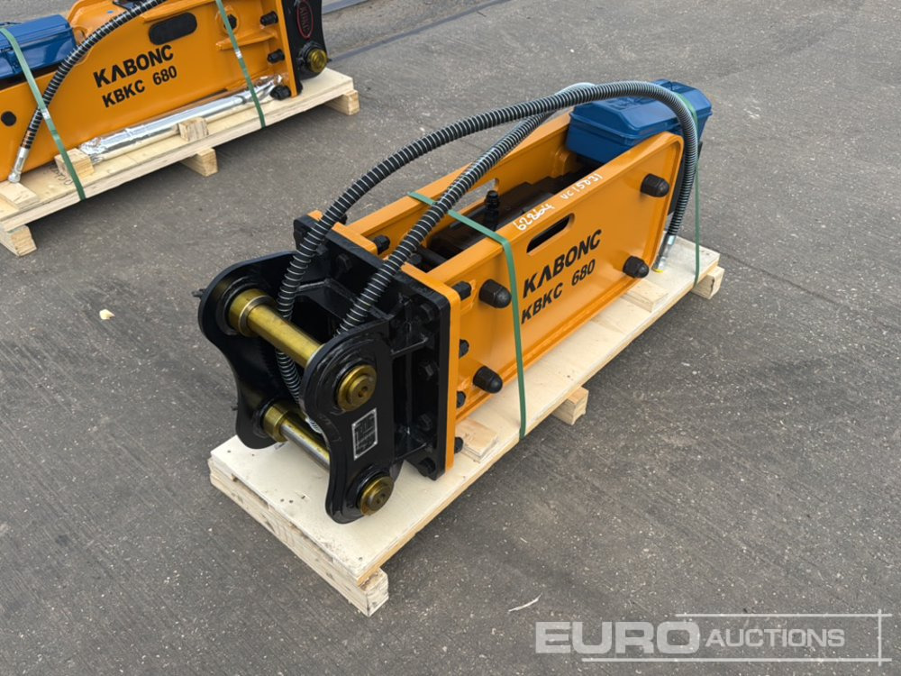 Unused 2024 KBKC 68 - Hydraulic hammer: picture 3 Unused 2024 KBKC 68 - Hydraulic hammer: picture 3