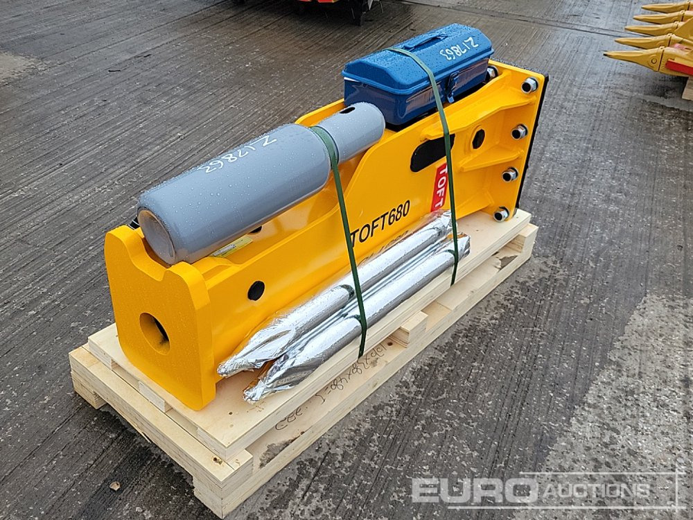 Unused 2025 Toft 680 - Hydraulic hammer: picture 1 Unused 2025 Toft 680 - Hydraulic hammer: picture 1