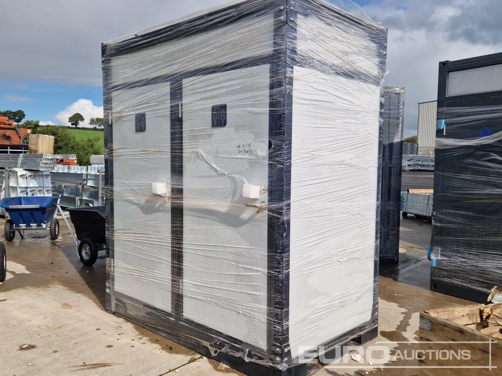 Unused Double Toilet Block - Shipping container: picture 1 Unused Double Toilet Block - Shipping container: picture 1