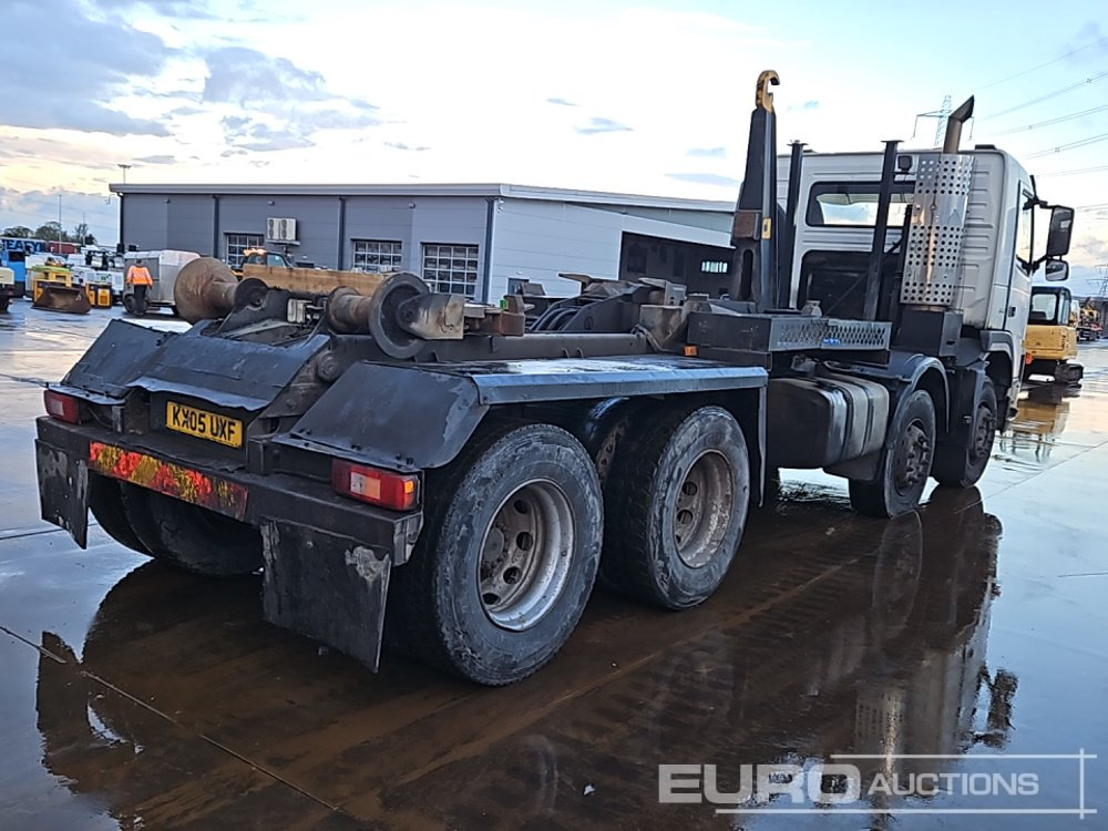 Volvo FM12 340 - Hook lift truck: picture 5 Volvo FM12 340 - Hook lift truck: picture 5