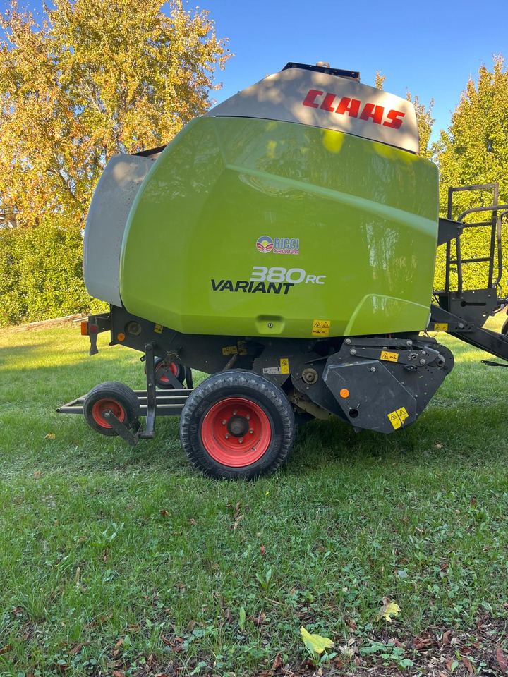 Rotopressa usata Claas VARIANT 380 RC - Round baler: picture 3 Rotopressa usata Claas VARIANT 380 RC - Round baler: picture 3