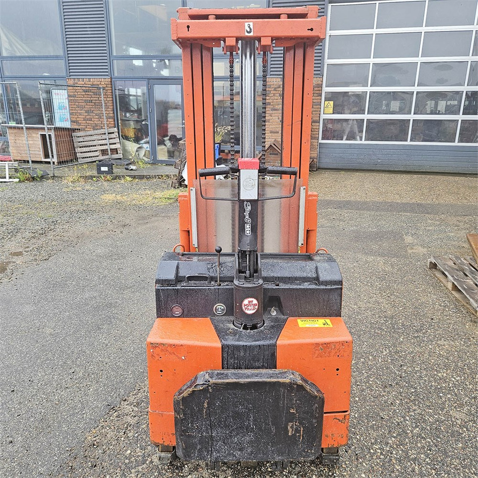 BT LSF 1250E - Pallet truck: picture 4 BT LSF 1250E - Pallet truck: picture 4