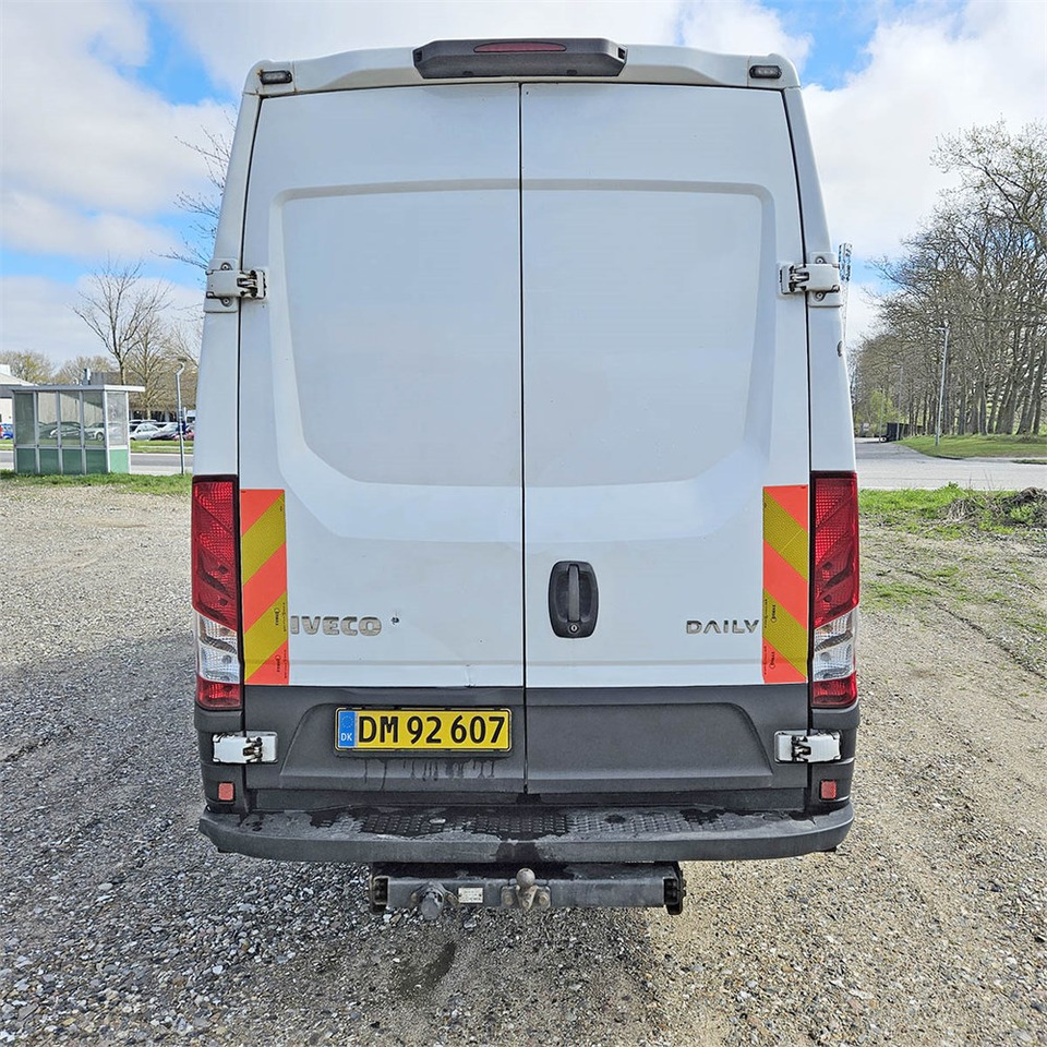 Iveco Daily 50-170 - Panel van: picture 4 Iveco Daily 50-170 - Panel van: picture 4