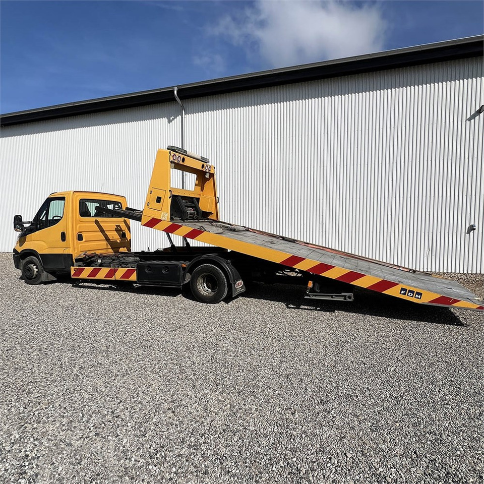 Iveco Daily 70c - Tow truck: picture 3 Iveco Daily 70c - Tow truck: picture 3