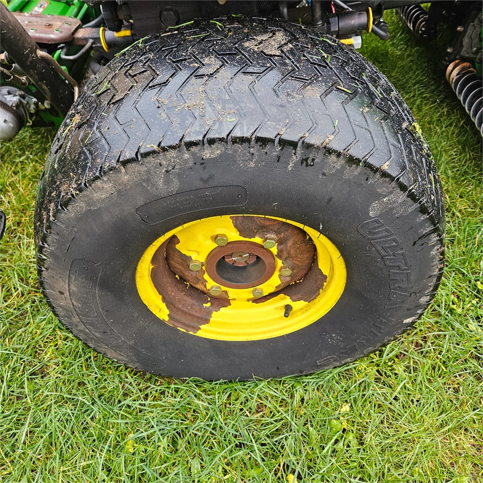 Garden mower John Deere 3235C: picture 34