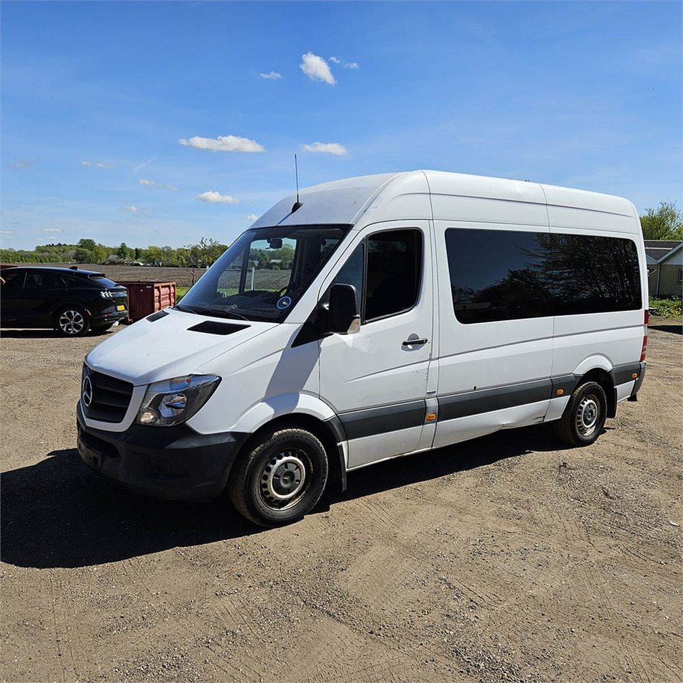 Mercedes Sprinter 316 CDI - Passenger van: picture 1 Mercedes Sprinter 316 CDI - Passenger van: picture 1
