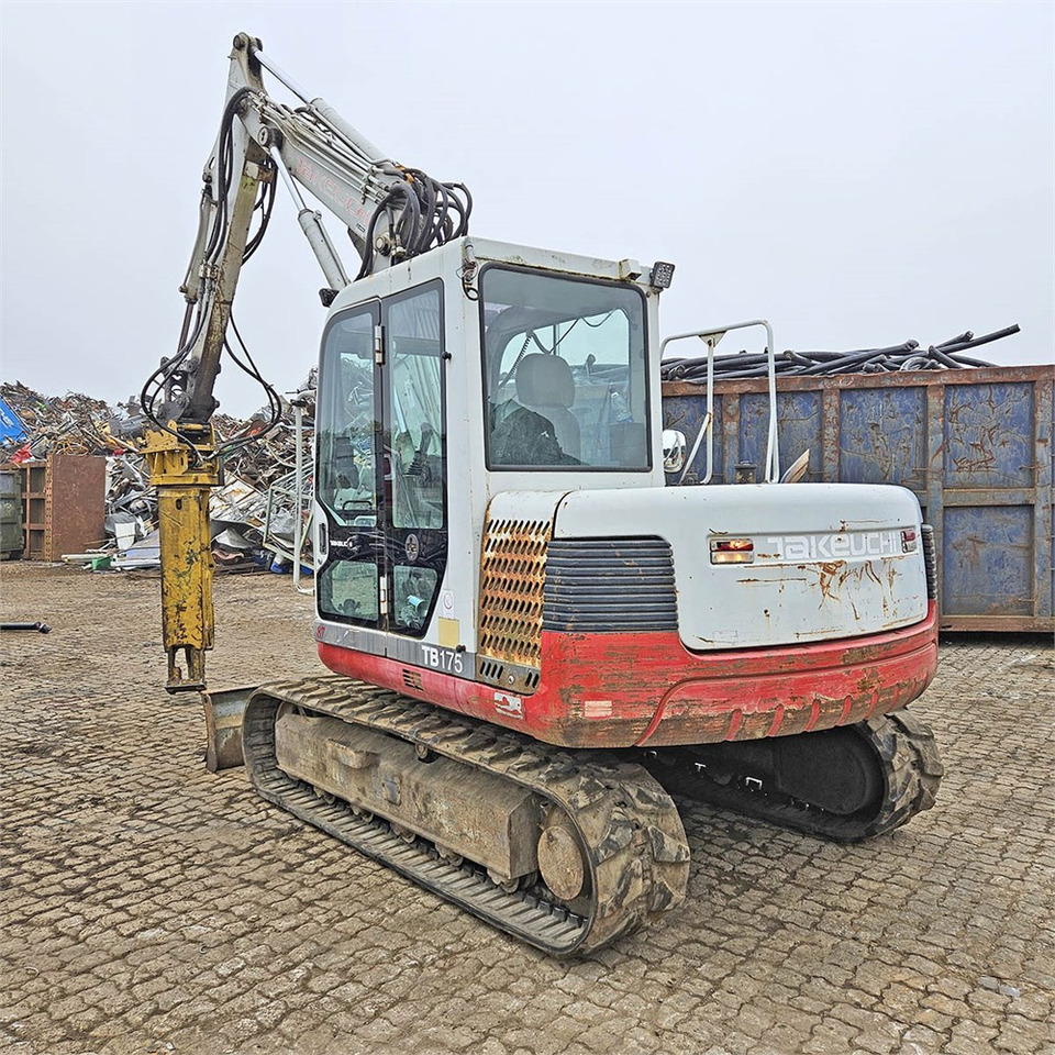 Takeuchi TB175 - Mini excavator: picture 3 Takeuchi TB175 - Mini excavator: picture 3