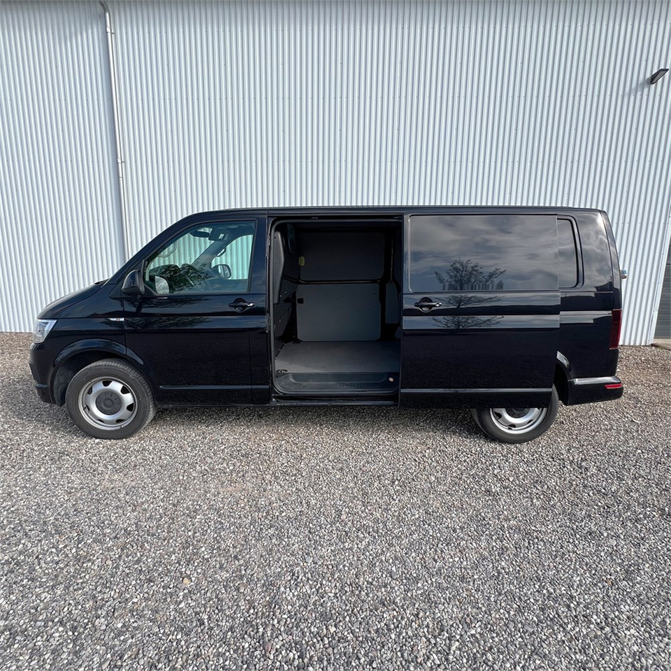 VW Transporter 2.0 Tdi 204 - Small van: picture 2 VW Transporter 2.0 Tdi 204 - Small van: picture 2