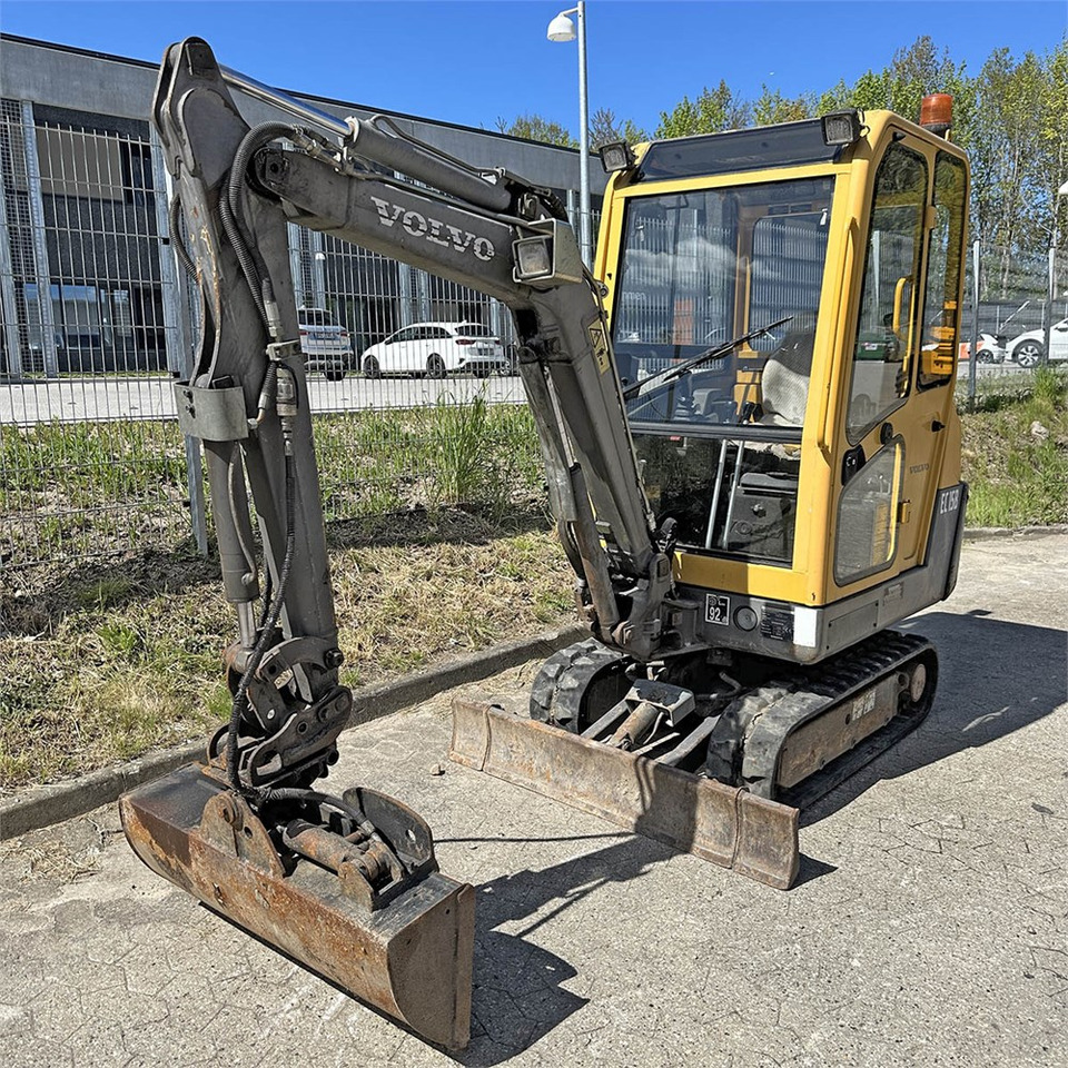 Volvo EC15 B - Mini excavator: picture 2 Volvo EC15 B - Mini excavator: picture 2