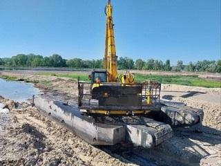 Jcb BIGFLOAT JS 220LC - Crawler excavator: picture 2 Jcb BIGFLOAT JS 220LC - Crawler excavator: picture 2