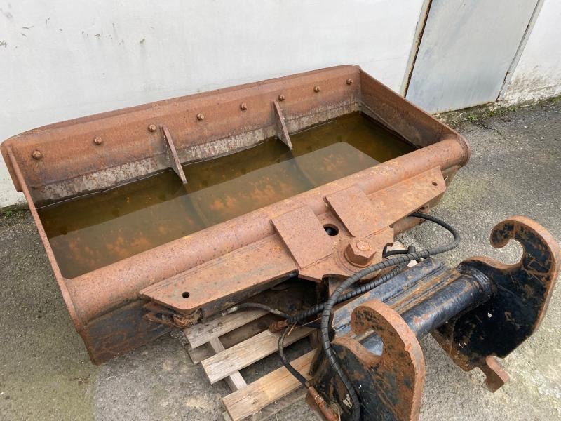 VERACHTER ORIENTABLE 1800 MM - Excavator bucket: picture 2 VERACHTER ORIENTABLE 1800 MM - Excavator bucket: picture 2