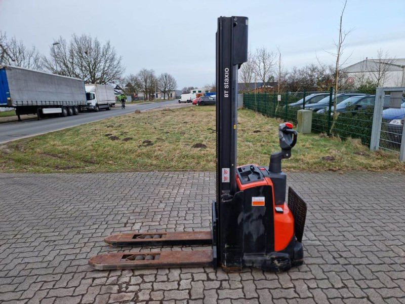 BT SWE120 - Stacker: picture 1 BT SWE120 - Stacker: picture 1