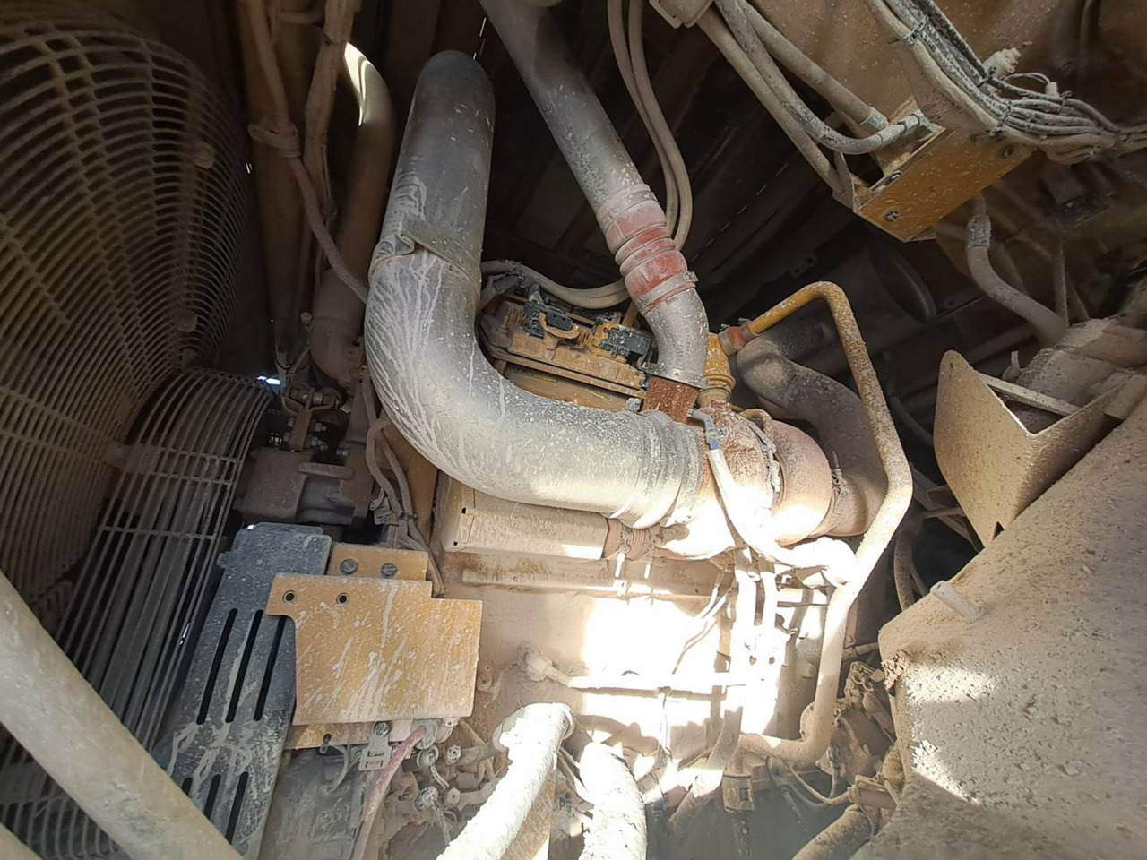 Rigid dumper/ Rock truck CAT 777G: picture 9
