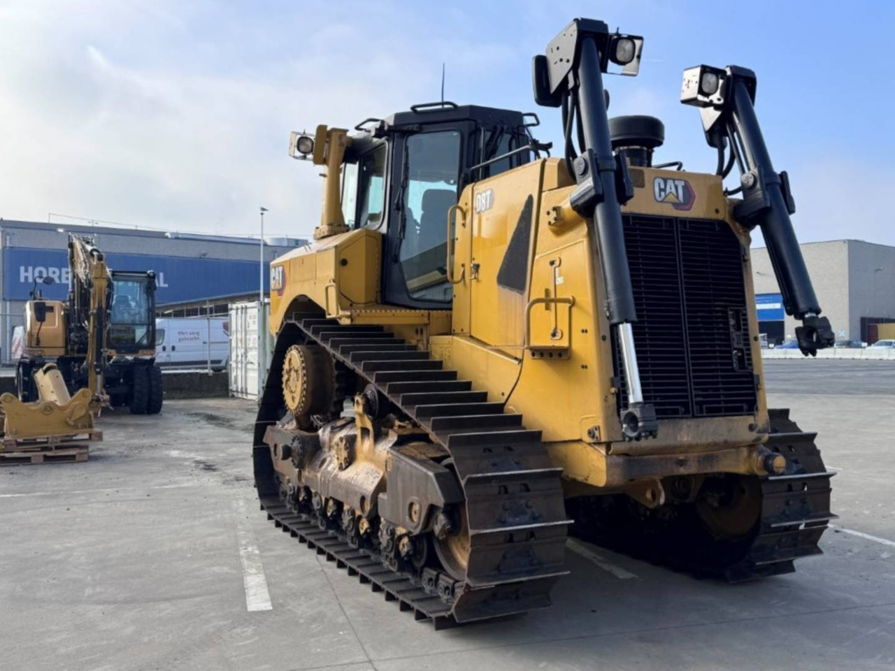 CAT D8T - Bulldozer: picture 2 CAT D8T - Bulldozer: picture 2