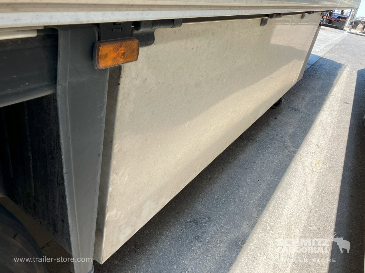SCHMITZ Semiremolque Frigo Standard Double deck - Isothermal semi-trailer: picture 2 SCHMITZ Semiremolque Frigo Standard Double deck - Isothermal semi-trailer: picture 2