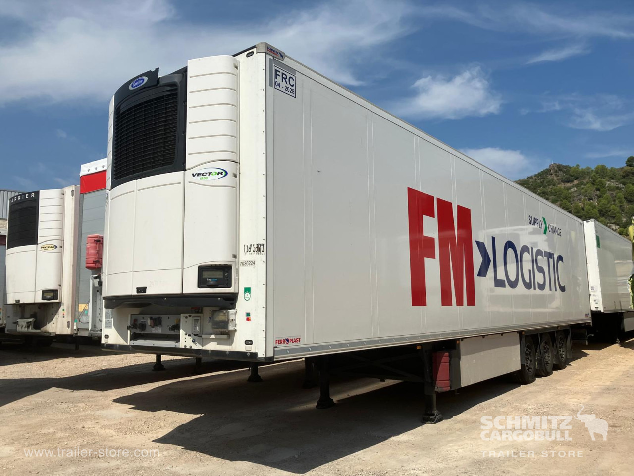 SCHMITZ Semiremolque Frigo Standard Double deck - Isothermal semi-trailer: picture 1 SCHMITZ Semiremolque Frigo Standard Double deck - Isothermal semi-trailer: picture 1