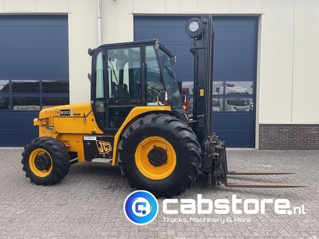 JCB 930 Off-Road forklift - Ruwterrein heftruck -Bouwjaar 2008 - 4x4 - Side shift - Vorkverstelling - 550 cm hefhoogte - Rough terrain forklift: picture 1 JCB 930 Off-Road forklift - Ruwterrein heftruck -Bouwjaar 2008 - 4x4 - Side shift - Vorkverstelling - 550 cm hefhoogte - Rough terrain forklift: picture 1