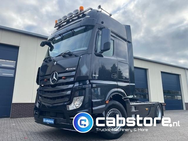 Mercedes-Benz ACTROS 1945 4x2 Euro 5 - Hydraulic unit - Bouwjaar 2013 - km 980.317 - Megaspace - Tractor unit: picture 2 Mercedes-Benz ACTROS 1945 4x2 Euro 5 - Hydraulic unit - Bouwjaar 2013 - km 980.317 - Megaspace - Tractor unit: picture 2