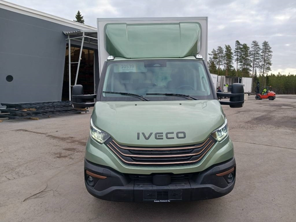 Iveco Daily 35S18A8 - Panel van: picture 4 Iveco Daily 35S18A8 - Panel van: picture 4