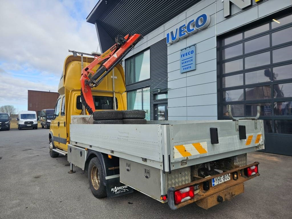 Iveco Daily 65C18 D Palfinger PK3700+ makuuohjaamo - Flatbed van: picture 5 Iveco Daily 65C18 D Palfinger PK3700+ makuuohjaamo - Flatbed van: picture 5