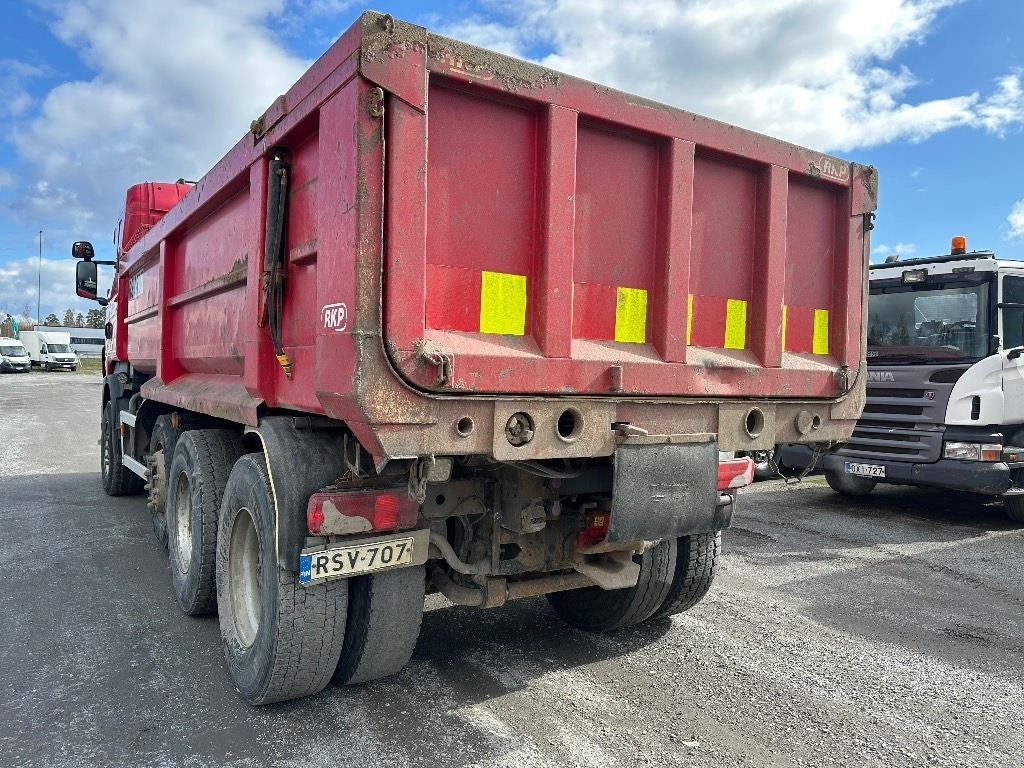 Scania R560 8x4 - Tipper: picture 2 Scania R560 8x4 - Tipper: picture 2
