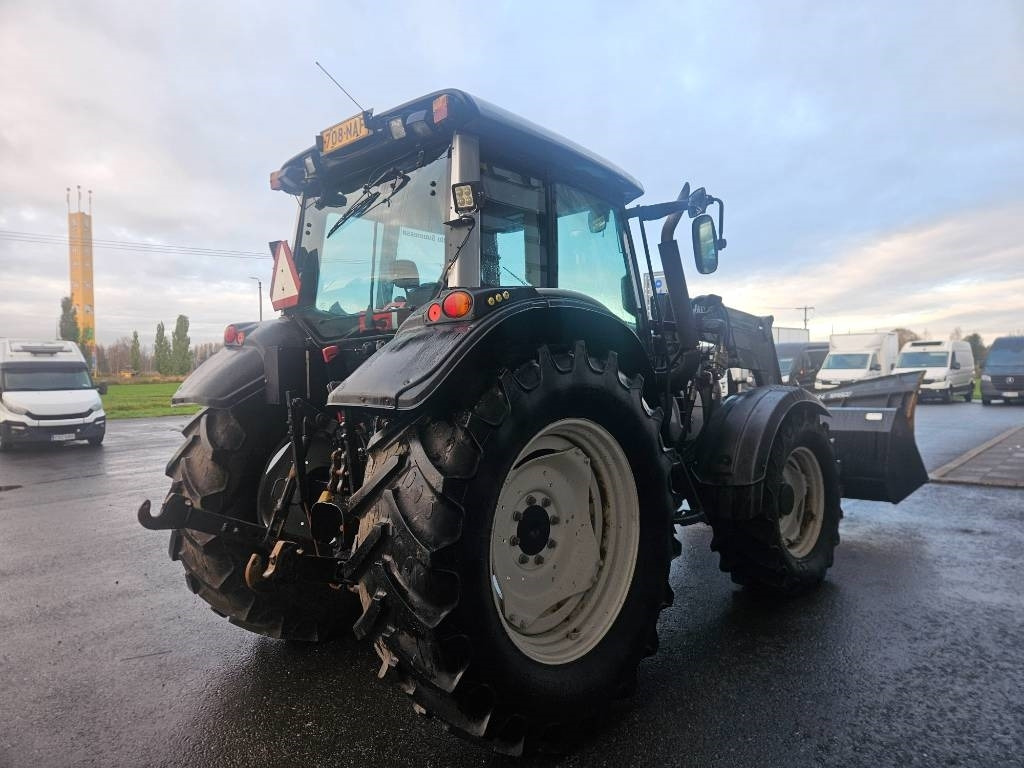 Valtra N121 HT ,53kmh, trukkipiikit, kauha, aura  - Farm tractor: picture 5 Valtra N121 HT ,53kmh, trukkipiikit, kauha, aura  - Farm tractor: picture 5