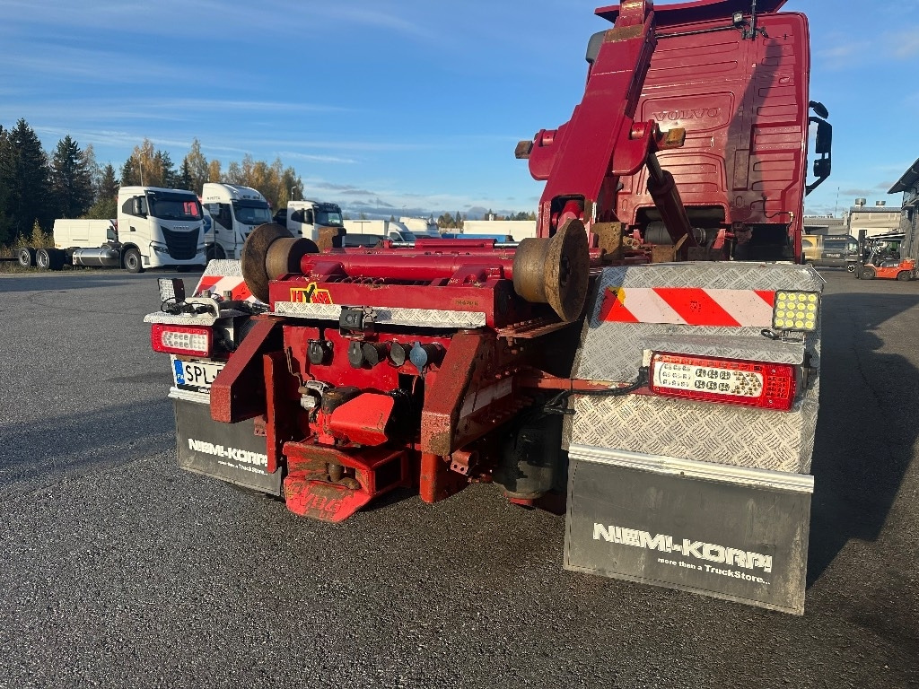 Volvo FH13 540 6x4  - Hook lift truck: picture 5 Volvo FH13 540 6x4  - Hook lift truck: picture 5