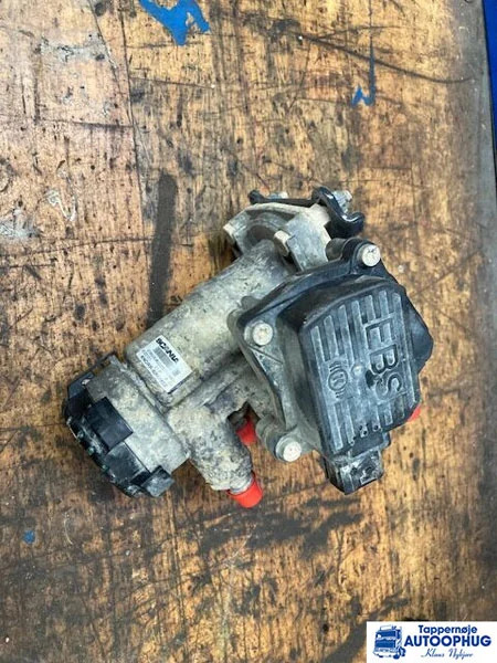 Scania Trailer control module – Scania 2199282 - Electrical system for Truck: picture 1 Scania Trailer control module – Scania 2199282 - Electrical system for Truck: picture 1