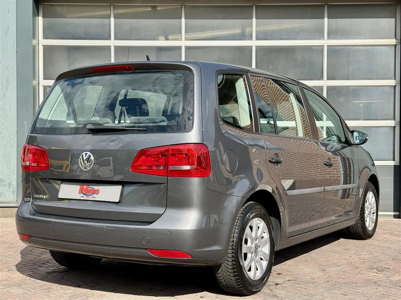 Volkswagen Touran 1.2 TSI 105pk 7 Pers LMV Parkeer sensoren Belgisch Kenteken! - Car: picture 3 Volkswagen Touran 1.2 TSI 105pk 7 Pers LMV Parkeer sensoren Belgisch Kenteken! - Car: picture 3