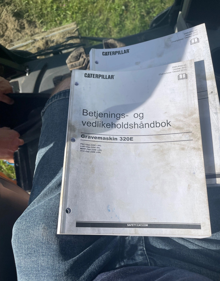 Crawler excavator CATERPILLAR 320 EL ROTOTILT SYSTEM GPS LEICA: picture 8