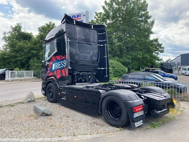 DAF XG 530 FT Vollluft Leder Kamera SpurH DAF XG 530 FT Vollluft Leder Kamera - Tractor unit: picture 5 DAF XG 530 FT Vollluft Leder Kamera SpurH DAF XG 530 FT Vollluft Leder Kamera - Tractor unit: picture 5