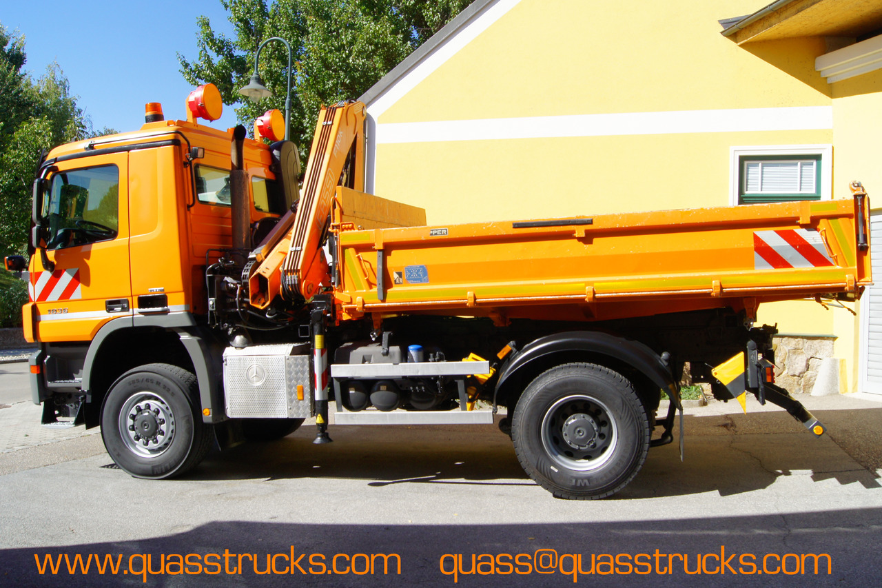 MERCEDES-BENZ ACTROS 1836 /4x4/TÜV/FASSI 110/MEILLER/Winterdienst/Wechselsystem - Tipper, Crane truck: picture 2 MERCEDES-BENZ ACTROS 1836 /4x4/TÜV/FASSI 110/MEILLER/Winterdienst/Wechselsystem - Tipper, Crane truck: picture 2