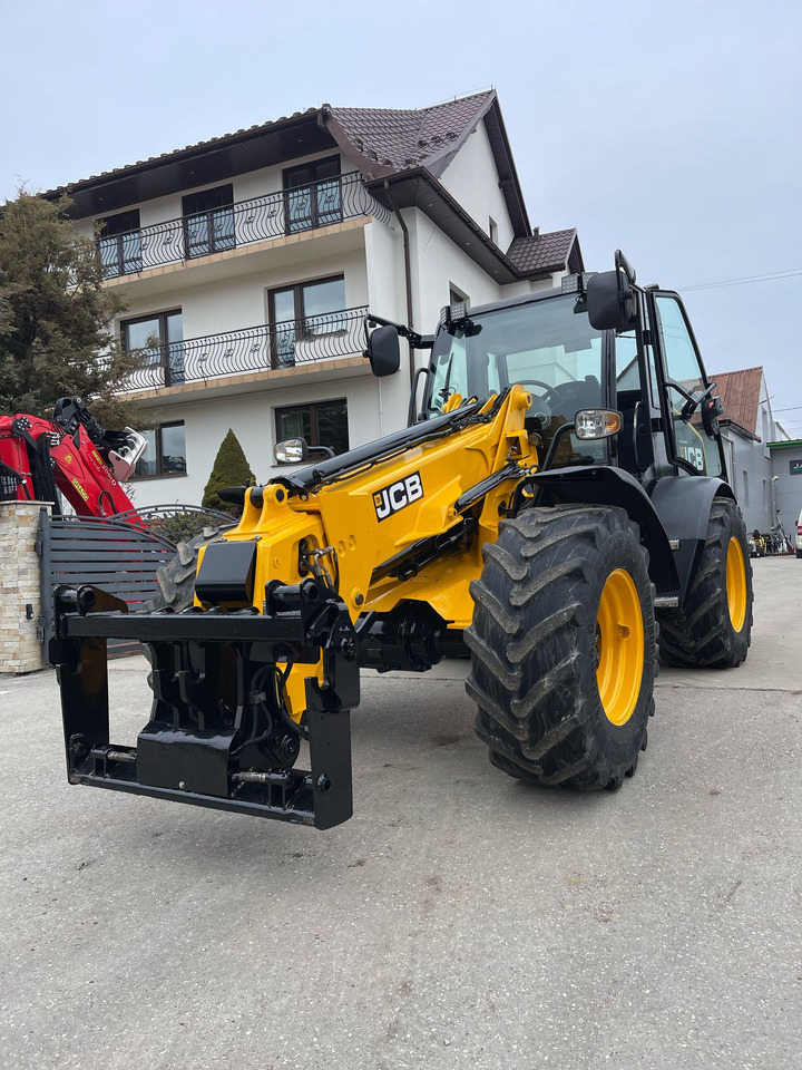 JCB TM320s - Telescopic wheel loader: picture 1 JCB TM320s - Telescopic wheel loader: picture 1