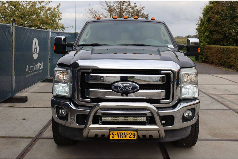 Car Ford USA F-250: picture 8