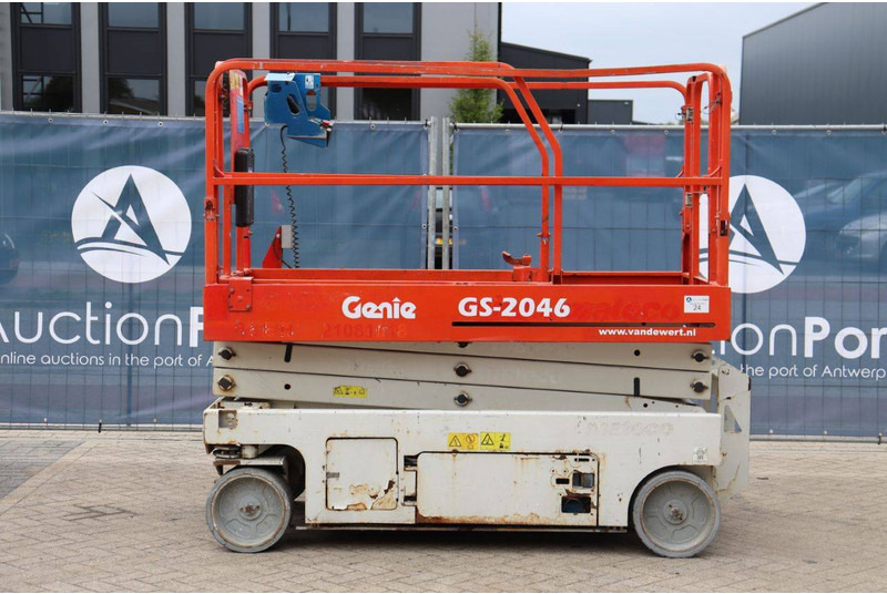 Genie GS2046 - Scissor lift: picture 2 Genie GS2046 - Scissor lift: picture 2