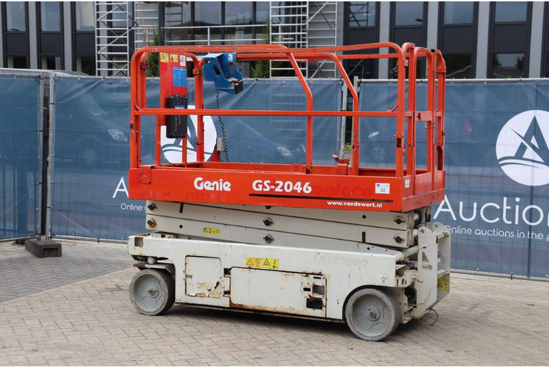 Genie GS2046 - Scissor lift: picture 3 Genie GS2046 - Scissor lift: picture 3
