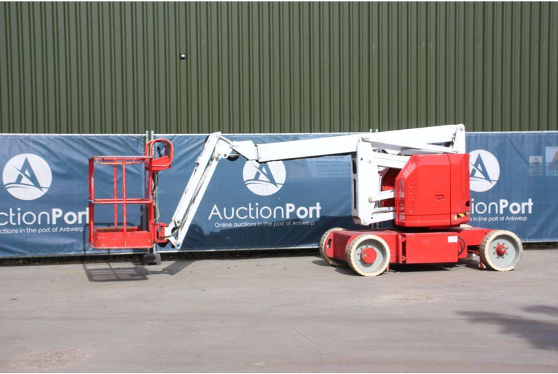 Genie Z-34/22 - Articulated boom: picture 1 Genie Z-34/22 - Articulated boom: picture 1