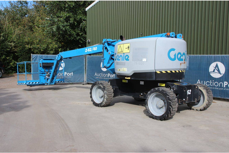 Genie Z-62/40 - Articulated boom: picture 3 Genie Z-62/40 - Articulated boom: picture 3