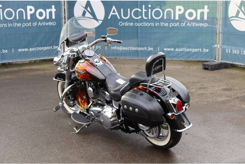 Harley-Davidson Softail Deluxe - Motorcycle: picture 4 Harley-Davidson Softail Deluxe - Motorcycle: picture 4