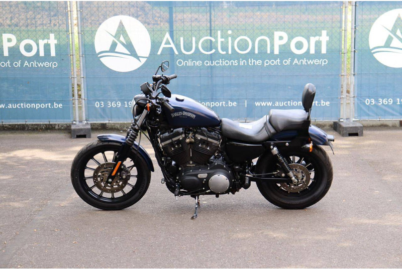 Harley-Davidson Sportster XL883 Iron - Motorcycle: picture 2 Harley-Davidson Sportster XL883 Iron - Motorcycle: picture 2