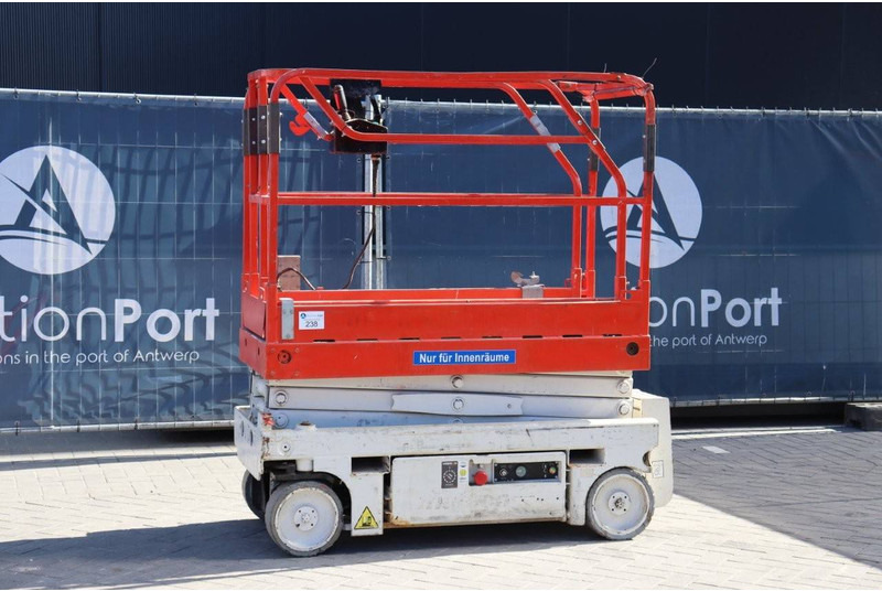 Haulotte Optimum 8 - Scissor lift: picture 1 Haulotte Optimum 8 - Scissor lift: picture 1