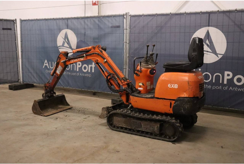 Hitachi EX8-2B - Mini excavator: picture 3 Hitachi EX8-2B - Mini excavator: picture 3