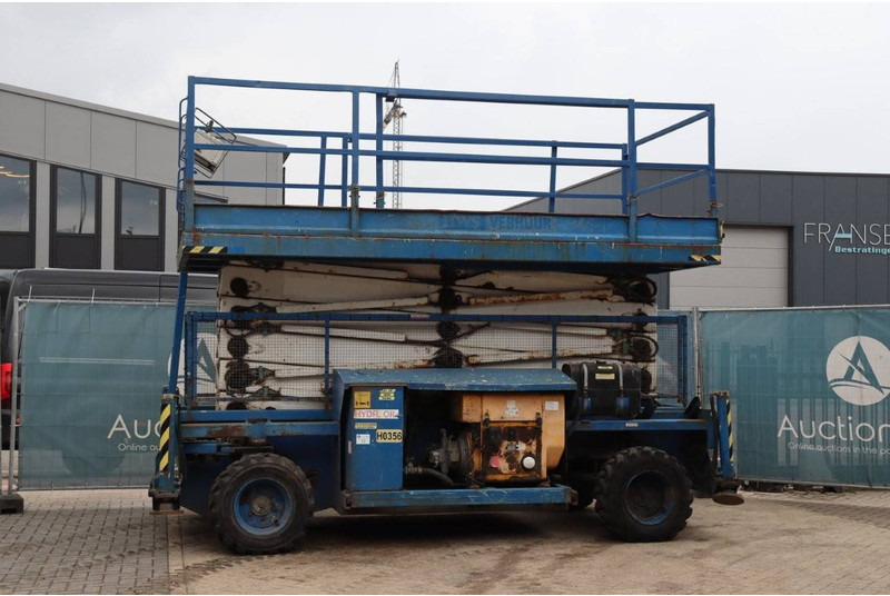 Holland lift COMBISTAR B-195DL25-4WD/P/N - Scissor lift: picture 1 Holland lift COMBISTAR B-195DL25-4WD/P/N - Scissor lift: picture 1