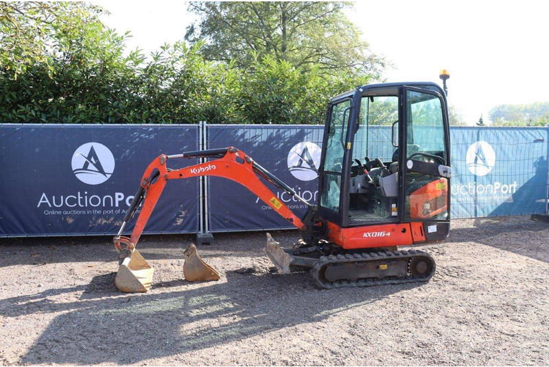 Kubota KX016-4 - Mini excavator: picture 1 Kubota KX016-4 - Mini excavator: picture 1