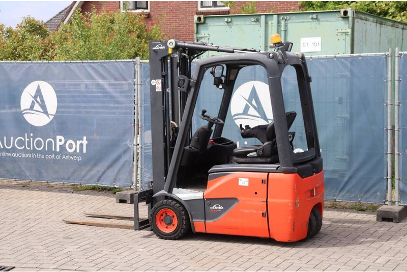 Linde E14-02 - Electric forklift: picture 3 Linde E14-02 - Electric forklift: picture 3