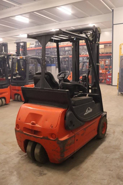 Linde E16C - Electric forklift: picture 5 Linde E16C - Electric forklift: picture 5