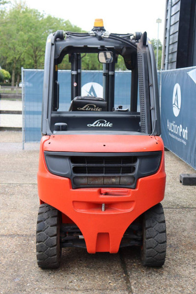Linde H25D-02 - Diesel forklift: picture 5 Linde H25D-02 - Diesel forklift: picture 5